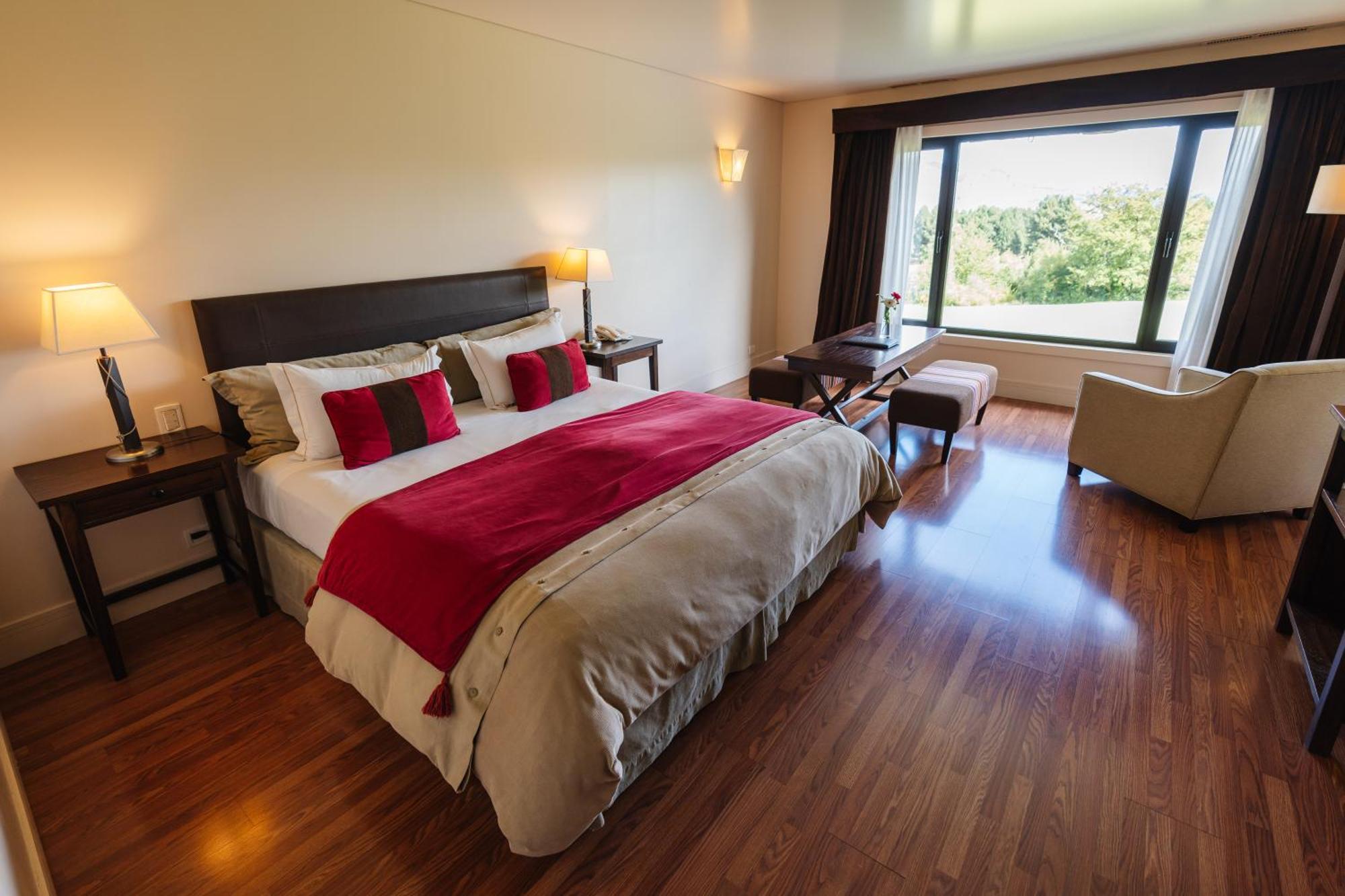 Loi Suites Chapelco Hotel Сан-Мартин-де-лос-Андес Экстерьер фото