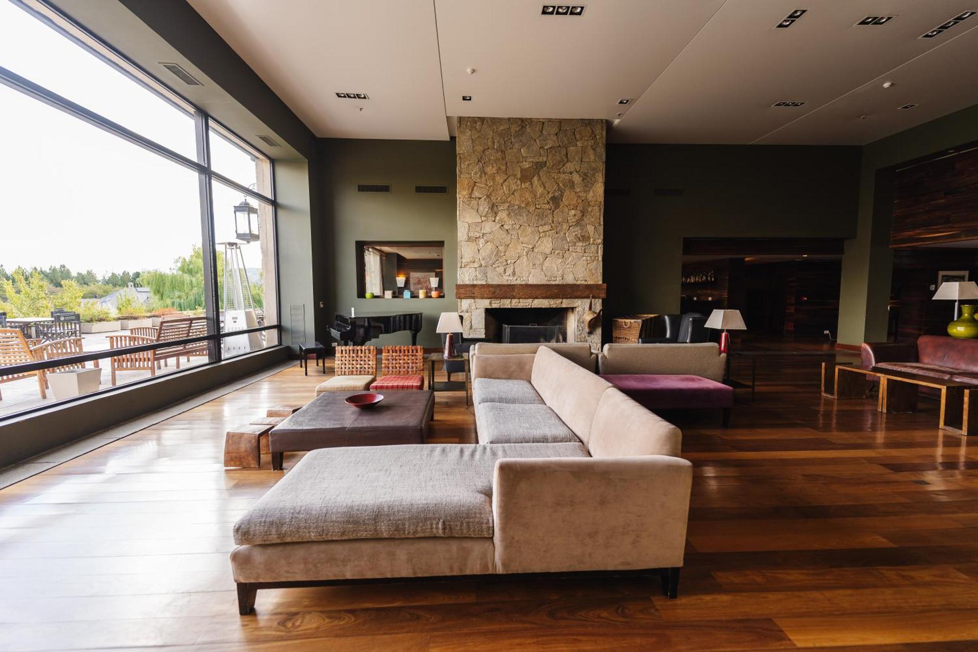 Loi Suites Chapelco Hotel Сан-Мартин-де-лос-Андес Экстерьер фото